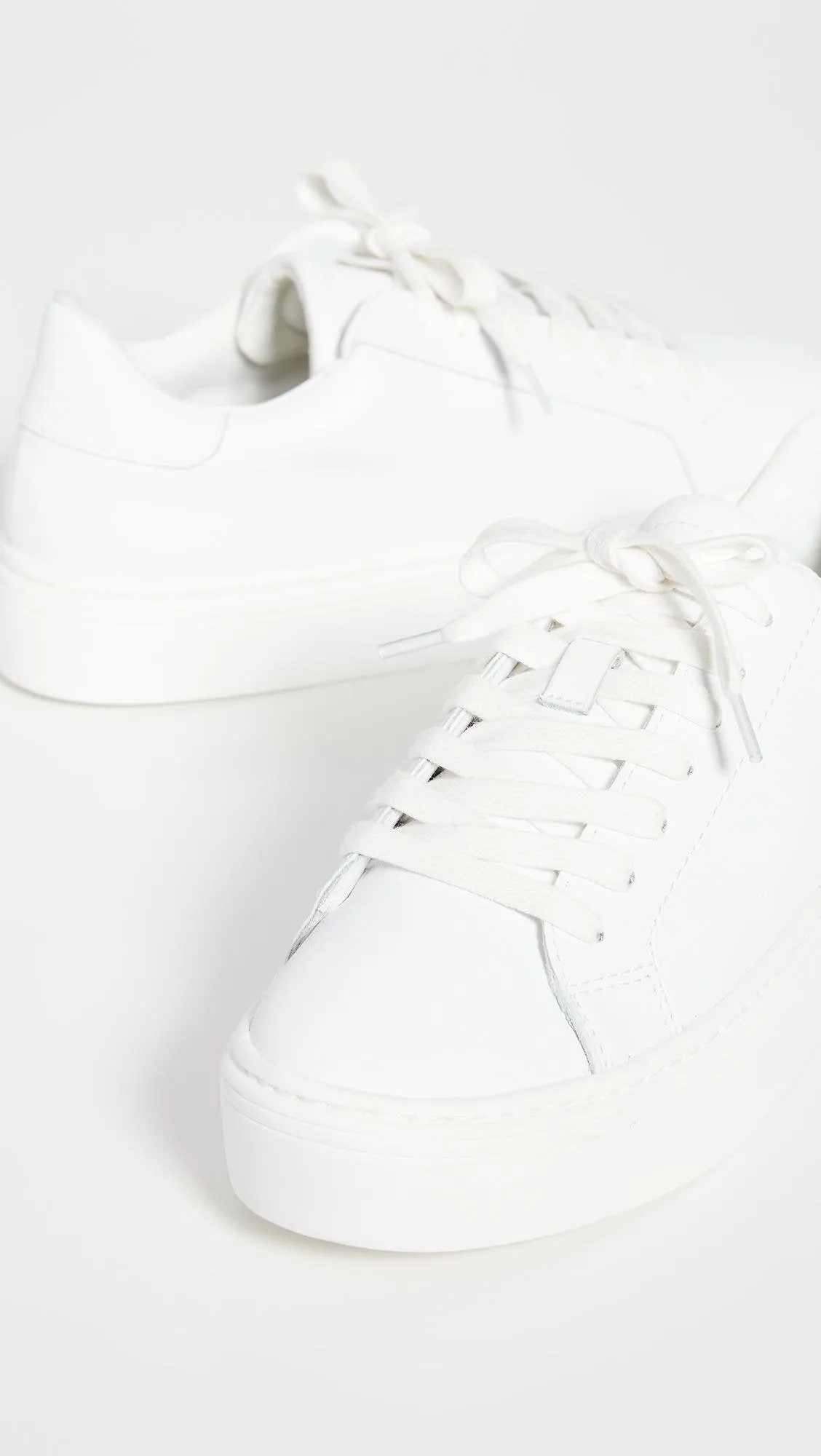 Steve Madden Women's Bass Platform Rounded toe Sneakers White Leather